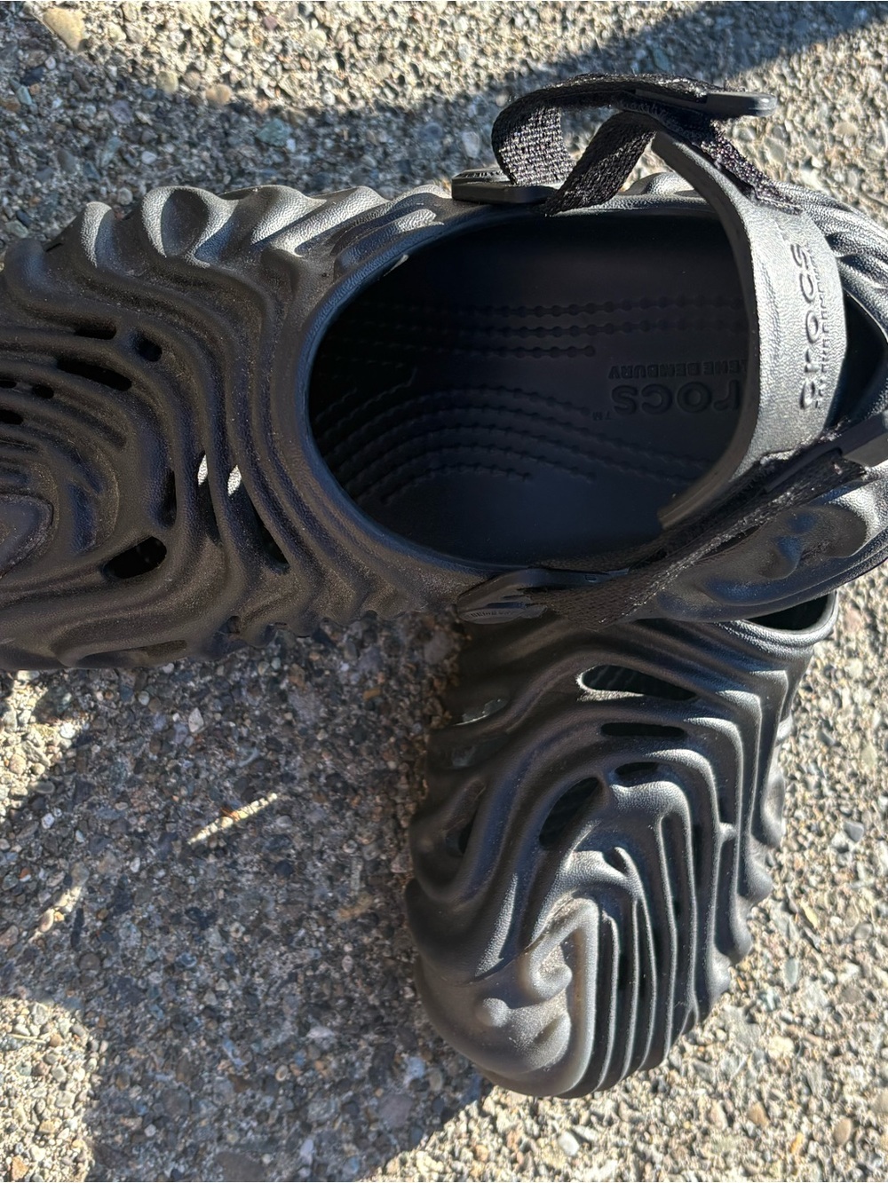 Crocs Pollex Clogs by Salehe Bembury in the "Sasquatch" (black) - Picture 5 of 5